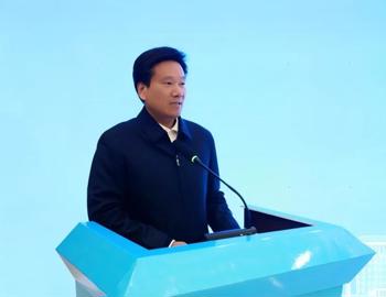 学校举行2026年校友迎新年会暨校地全面合作签约仪式